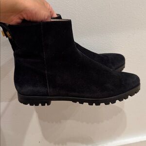 Stuart Weitzman Black Ankle Booties Riley Suede size 7.5 women’s